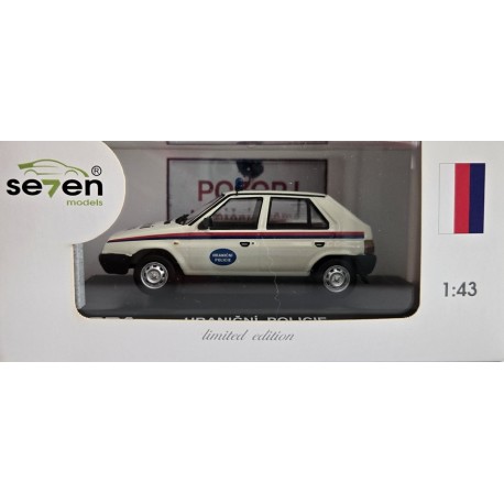 Škoda Favorit 136 L (1988)-HRANIČNÍ POLICIE
